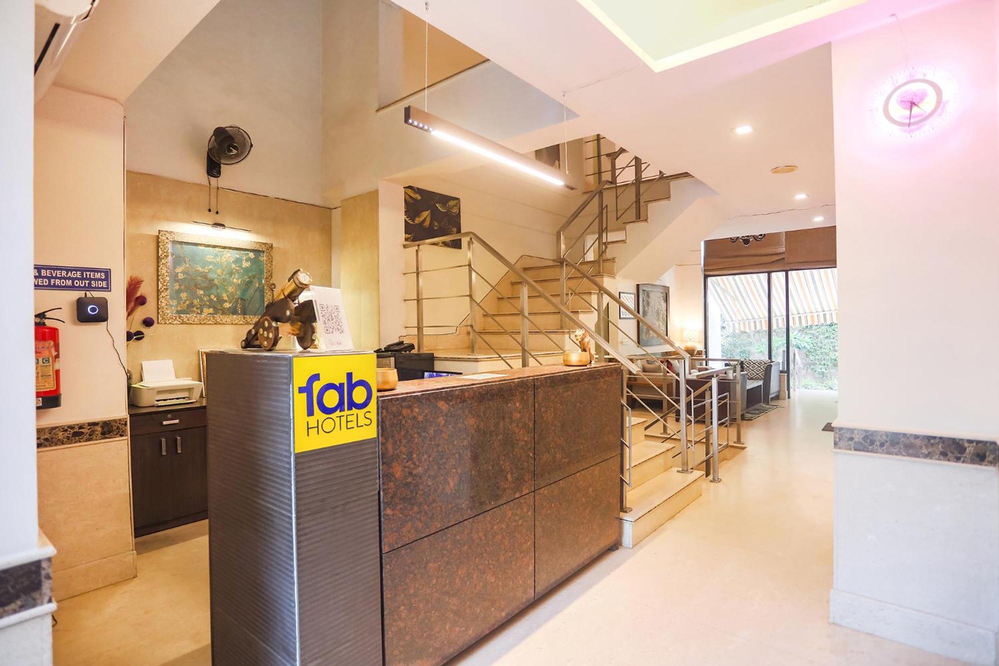 Fabhotel Rivlet Residency Gurgaon Exterior photo